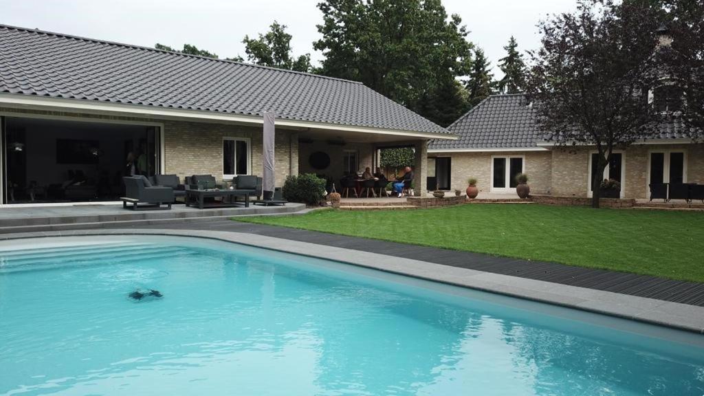 B&B De Streek Etten-Leur Bagian luar foto